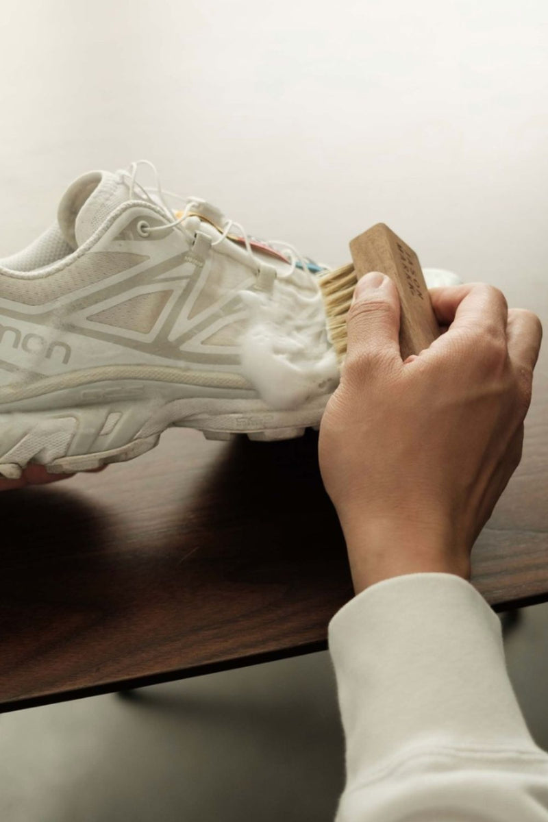 Tennarien hoitotuotteet