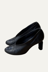 Céline Soft V Neck Pumps