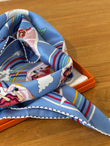 HERMÈS Carres Volants silkkihuivi