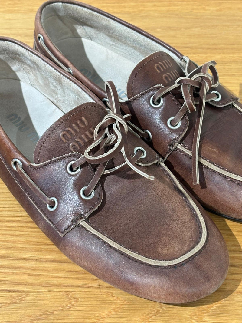 MIU MIU loafer kengät