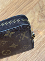 Louis Vuitton Zippy Monogram Wallet