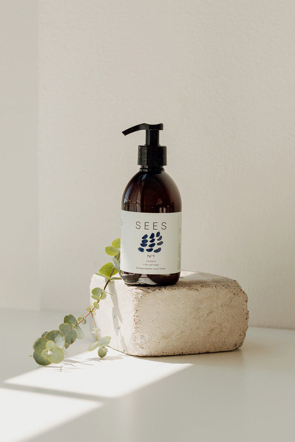 biohajoava-käsisaippua-SEES-arkive-atelier